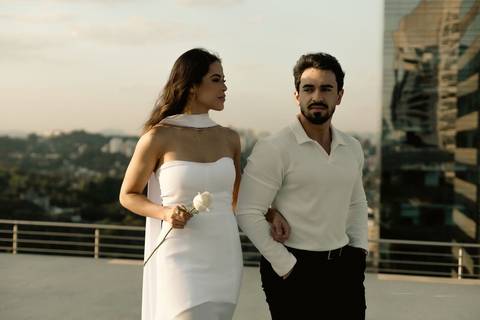 As melhores ideias e inspirações criativas de fotos de casamento registradas por fotógrafos profissionais de eventos da empresa Criativus Foto e Vídeo no Heliponto em São Paulo'