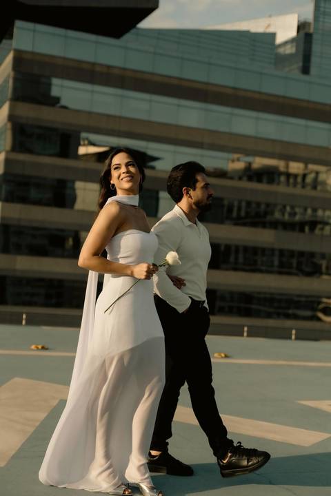 As melhores ideias e inspirações criativas de fotos de casamento registradas por fotógrafos profissionais de eventos da empresa Criativus Foto e Vídeo no Heliponto em São Paulo'