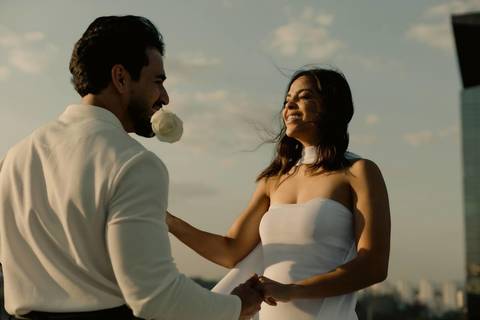 As melhores ideias e inspirações criativas de fotos de casamento registradas por fotógrafos profissionais de eventos da empresa Criativus Foto e Vídeo no Heliponto em São Paulo'