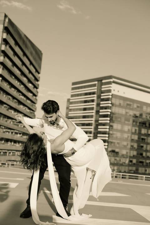 As melhores ideias e inspirações criativas de fotos de casamento registradas por fotógrafos profissionais de eventos da empresa Criativus Foto e Vídeo no Heliponto em São Paulo'