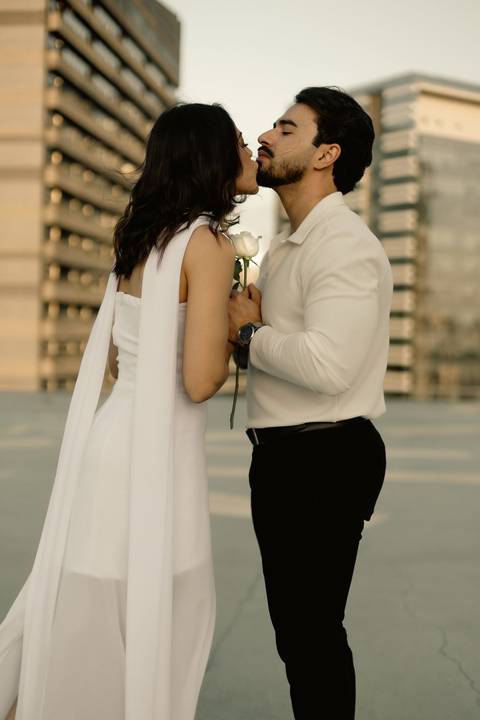 As melhores ideias e inspirações criativas de fotos de casamento registradas por fotógrafos profissionais de eventos da empresa Criativus Foto e Vídeo no Heliponto em São Paulo'