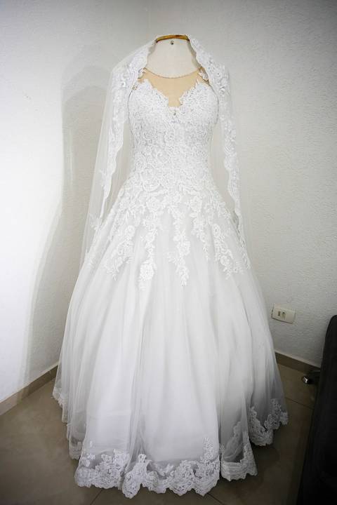 As melhores ideias e inspirações criativas de fotos de casamento registradas por fotógrafos profissionais de eventos da empresa Criativus Foto e Vídeo no Salão Sandra Paulino'