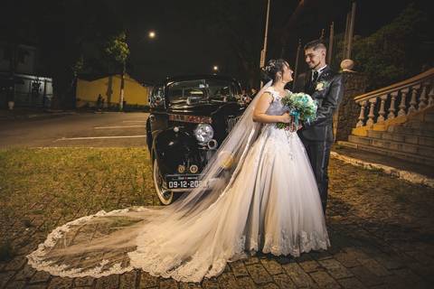 As melhores ideias e inspirações criativas de fotos de casamento registradas por fotógrafos profissionais de eventos da empresa Criativus Foto e Vídeo na igreja católica Paróquia Nossa Senhora do Carmo'