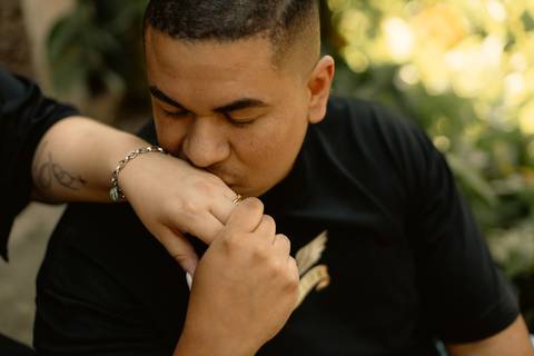 As melhores ideias e inspirações criativas de fotos de ensaio pré casamento registradas por fotógrafos profissionais de eventos da empresa Criativus Foto e Vídeo no  Parque da Luz - SP'