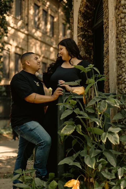 As melhores ideias e inspirações criativas de fotos de ensaio pré casamento registradas por fotógrafos profissionais de eventos da empresa Criativus Foto e Vídeo no  Parque da Luz - SP'