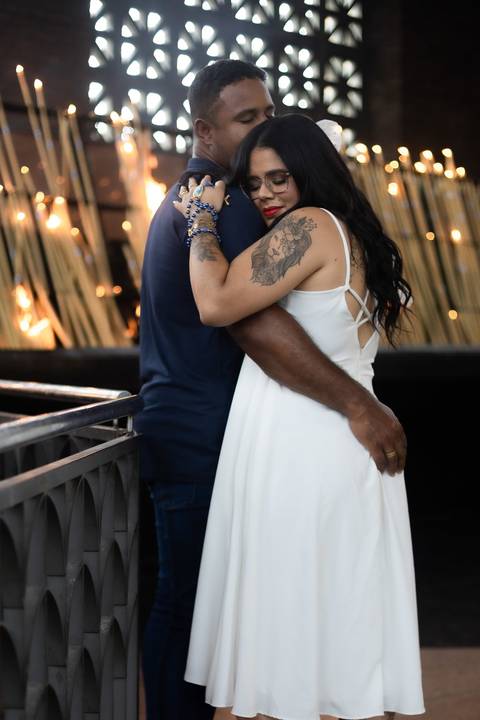 As melhores ideias e inspirações criativas de fotos de ensaio pré casamento registradas por fotógrafos profissionais de eventos da empresa Criativus Foto e Vídeo na Aparecida do Norte'