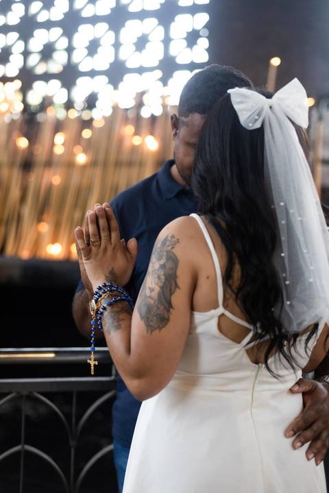 As melhores ideias e inspirações criativas de fotos de ensaio pré casamento registradas por fotógrafos profissionais de eventos da empresa Criativus Foto e Vídeo na Aparecida do Norte'