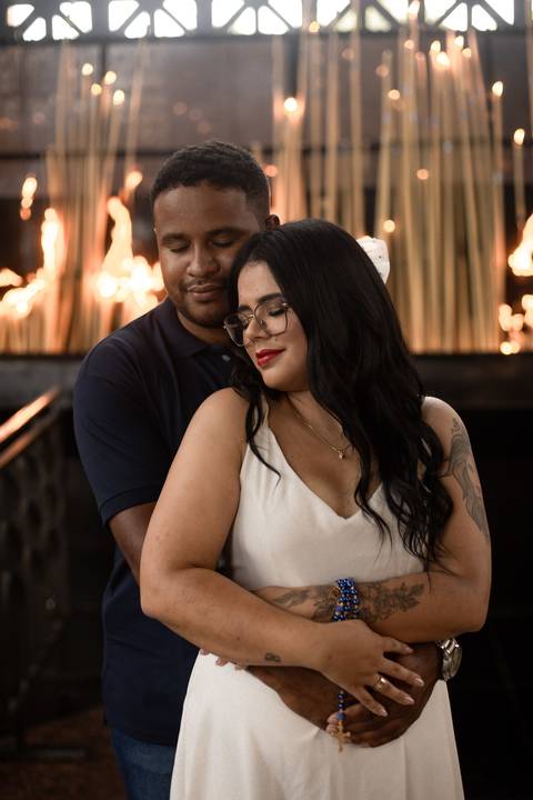 As melhores ideias e inspirações criativas de fotos de ensaio pré casamento registradas por fotógrafos profissionais de eventos da empresa Criativus Foto e Vídeo na Aparecida do Norte'