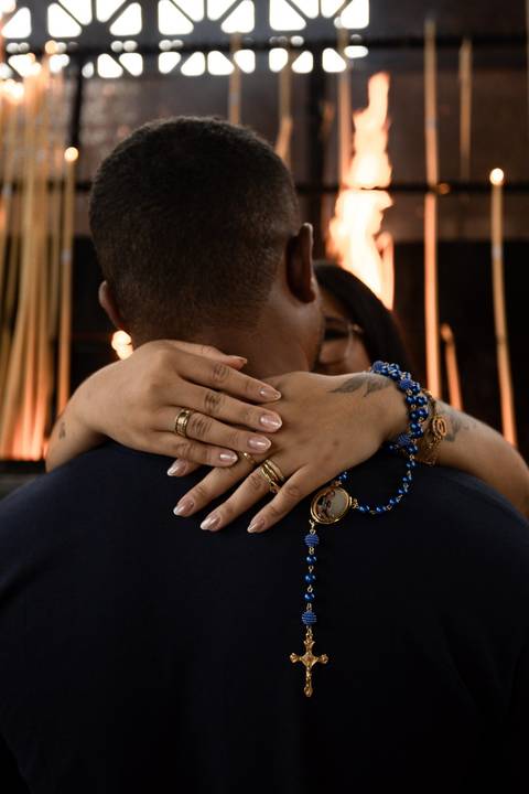 As melhores ideias e inspirações criativas de fotos de ensaio pré casamento registradas por fotógrafos profissionais de eventos da empresa Criativus Foto e Vídeo na Aparecida do Norte'