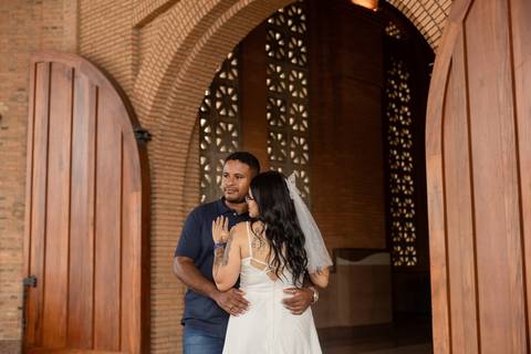 As melhores ideias e inspirações criativas de fotos de ensaio pré casamento registradas por fotógrafos profissionais de eventos da empresa Criativus Foto e Vídeo na Aparecida do Norte'