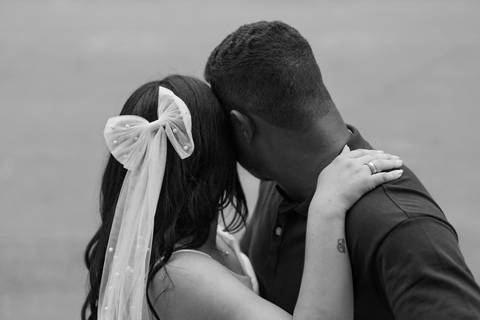 As melhores ideias e inspirações criativas de fotos de ensaio pré casamento registradas por fotógrafos profissionais de eventos da empresa Criativus Foto e Vídeo na Aparecida do Norte'