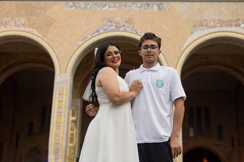 As melhores ideias e inspirações criativas de fotos de ensaio pré casamento registradas por fotógrafos profissionais de eventos da empresa Criativus Foto e Vídeo na Aparecida do Norte'