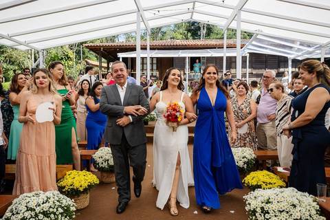 As melhores ideias e inspirações criativas de fotos de casamento registradas por fotógrafos profissionais de eventos da empresa Criativus Foto e Vídeo no Sítio Silvio Belo '