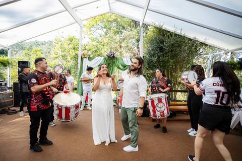 As melhores ideias e inspirações criativas de fotos de casamento registradas por fotógrafos profissionais de eventos da empresa Criativus Foto e Vídeo no Sítio Silvio Belo '