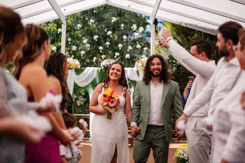 As melhores ideias e inspirações criativas de fotos de casamento registradas por fotógrafos profissionais de eventos da empresa Criativus Foto e Vídeo no Sítio Silvio Belo '