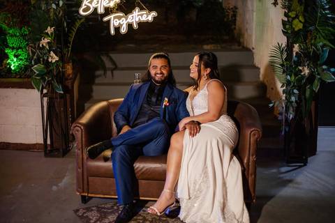 As melhores ideias e inspirações criativas de fotos de ensaio pré casamento registradas por fotógrafos profissionais de eventos da empresa Criativus Foto e Vídeo no Espaço Villa Vezzane '