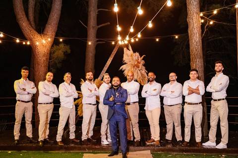 As melhores ideias e inspirações criativas de fotos de ensaio pré casamento registradas por fotógrafos profissionais de eventos da empresa Criativus Foto e Vídeo no Espaço Villa Vezzane '