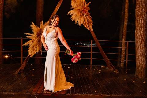 As melhores ideias e inspirações criativas de fotos de ensaio pré casamento registradas por fotógrafos profissionais de eventos da empresa Criativus Foto e Vídeo no Espaço Villa Vezzane '