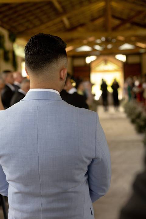 As melhores ideias e inspirações criativas de fotos de casamento registradas por fotógrafos profissionais de eventos da empresa Criativus Foto e Vídeo na Fazenda Vale dos Eucaliptos'