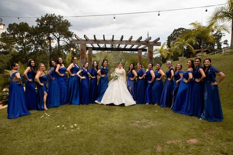 As melhores ideias e inspirações criativas de fotos de casamento registradas por fotógrafos profissionais de eventos da empresa Criativus Foto e Vídeo na Fazenda Vale dos Eucaliptos'