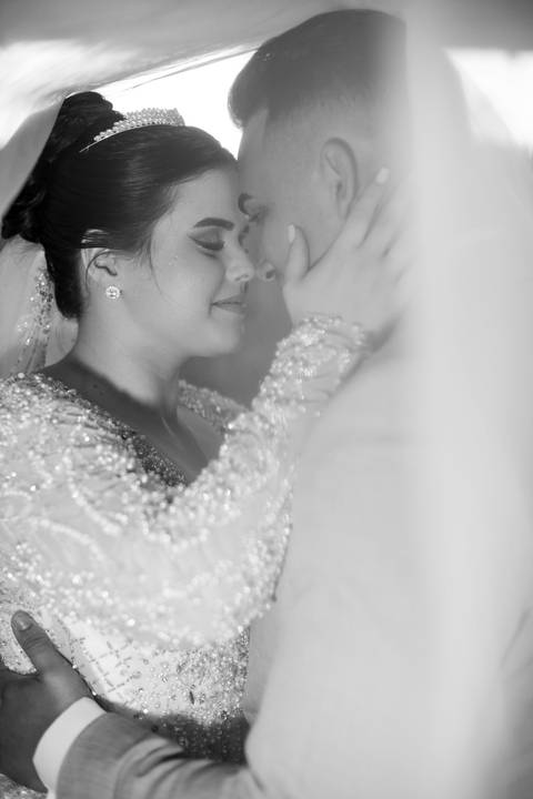 As melhores ideias e inspirações criativas de fotos de casamento registradas por fotógrafos profissionais de eventos da empresa Criativus Foto e Vídeo na Fazenda Vale dos Eucaliptos'