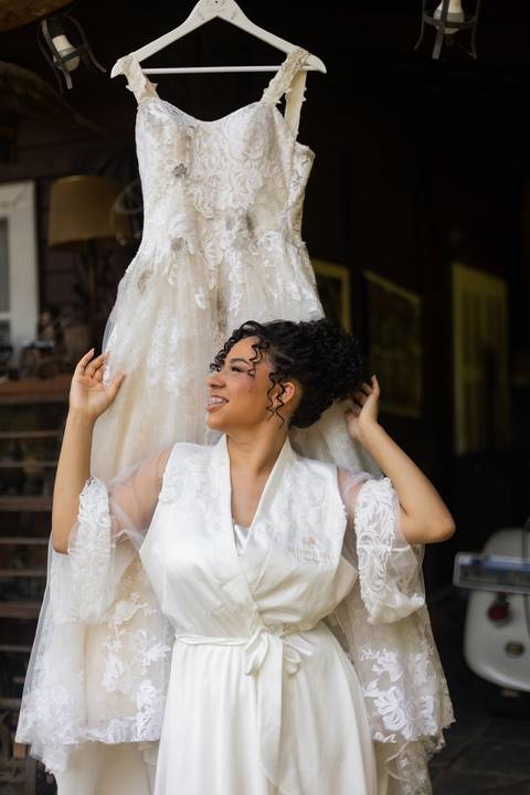 As melhores ideias e inspirações criativas de fotos de casamento registradas por fotógrafos profissionais de eventos da empresa Criativus Foto e Vídeo na Chácara Hibisco'