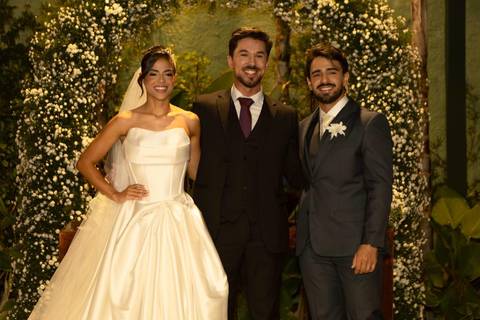 As melhores ideias e inspirações criativas de fotos de casamento registradas por fotógrafos profissionais de eventos da empresa Criativus Foto e Vídeo no Espaço Casa Tarumã'