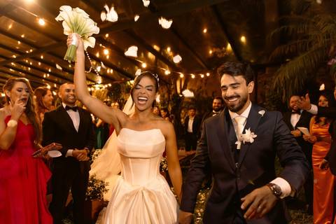 As melhores ideias e inspirações criativas de fotos de casamento registradas por fotógrafos profissionais de eventos da empresa Criativus Foto e Vídeo no Espaço Casa Tarumã'