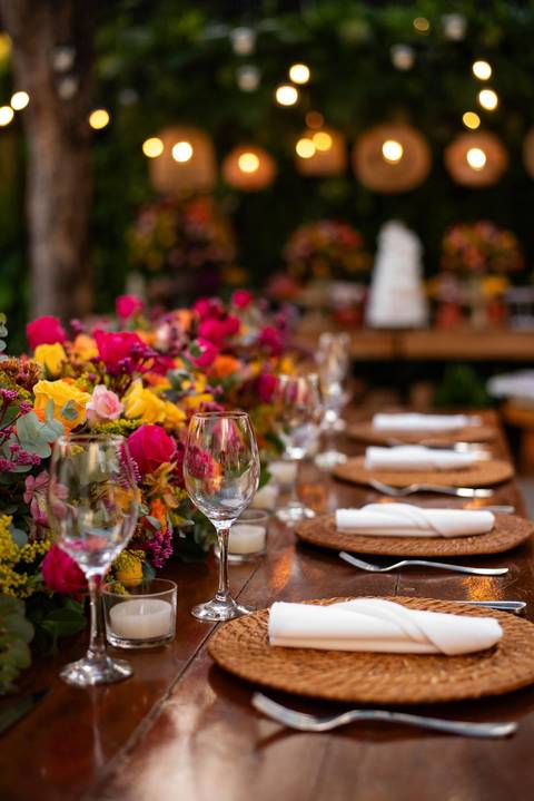 As melhores ideias e inspirações criativas de fotos de casamento registradas por fotógrafos profissionais de eventos da empresa Criativus Foto e Vídeo no Espaço Casa Tarumã'