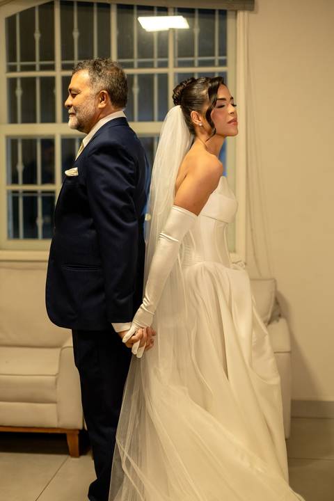 As melhores ideias e inspirações criativas de fotos de casamento registradas por fotógrafos profissionais de eventos da empresa Criativus Foto e Vídeo no Espaço Casa Tarumã'