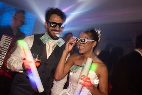 As melhores ideias e inspirações criativas de fotos de casamento registradas por fotógrafos profissionais de eventos da empresa Criativus Foto e Vídeo no Espaço Casa Tarumã'