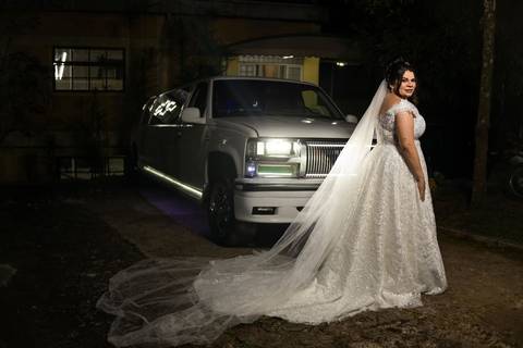 As melhores ideias e inspirações criativas de fotos de casamento registradas por fotógrafos profissionais de eventos da empresa Criativus Foto e Vídeo na Chácara Estância Eldorado'