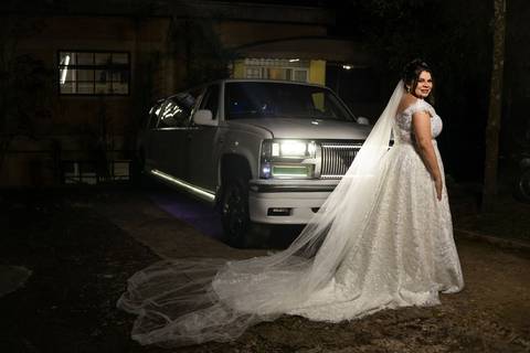 As melhores ideias e inspirações criativas de fotos de casamento registradas por fotógrafos profissionais de eventos da empresa Criativus Foto e Vídeo na Chácara Estância Eldorado'