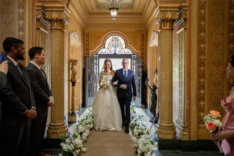 As melhores ideias e inspirações criativas de fotos de casamento registradas por fotógrafos profissionais de eventos da empresa Criativus Foto e Vídeo no Palacete Rosa '