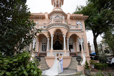 As melhores ideias e inspirações criativas de fotos de casamento registradas por fotógrafos profissionais de eventos da empresa Criativus Foto e Vídeo no Palacete Rosa '