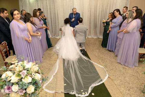 As melhores ideias e inspirações criativas de fotos de casamento registradas por fotógrafos profissionais de eventos da empresa Criativus Foto e Vídeo no Espaço Benevento'