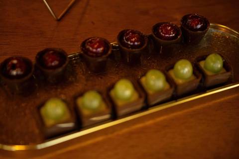 As melhores ideias e inspirações criativas de fotos de casamento registradas por fotógrafos profissionais de eventos da empresa Criativus Foto e Vídeo no Espaço Recanto Premier'