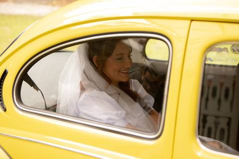 As melhores ideias e inspirações criativas de fotos de casamento registradas por fotógrafos profissionais de eventos da empresa Criativus Foto e Vídeo no Espaço Serra Garden'