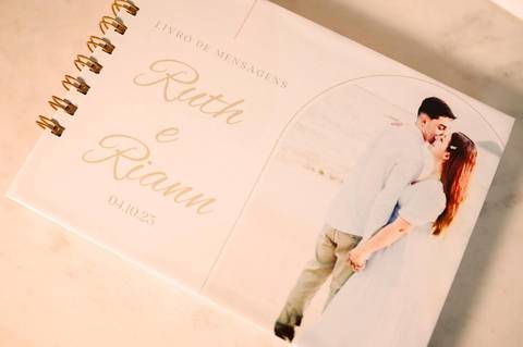 As melhores ideias e inspirações criativas de fotos de casamento registradas por fotógrafos profissionais de eventos da empresa Criativus Foto e Vídeo no Espaço Serra Garden'