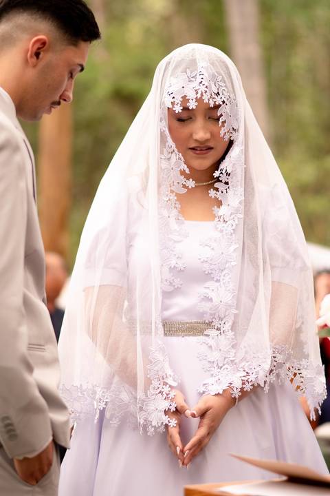 As melhores ideias e inspirações criativas de fotos de casamento registradas por fotógrafos profissionais de eventos da empresa Criativus Foto e Vídeo no Espaço Serra Garden'