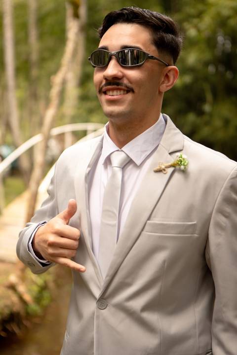 As melhores ideias e inspirações criativas de fotos de casamento registradas por fotógrafos profissionais de eventos da empresa Criativus Foto e Vídeo no Espaço Serra Garden'