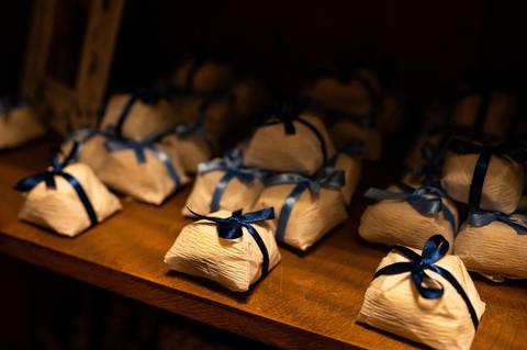 As melhores ideias e inspirações criativas de fotos de casamento registradas por fotógrafos profissionais de eventos da empresa Criativus Foto e Vídeo no Espaço Klaus Festas'