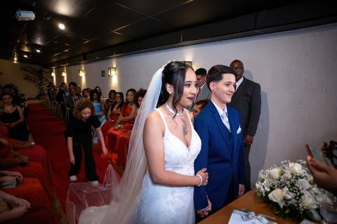 As melhores ideias e inspirações criativas de fotos de casamento registradas por fotógrafos profissionais de eventos da empresa Criativus Foto e Vídeo no Espaço Klaus Festas'