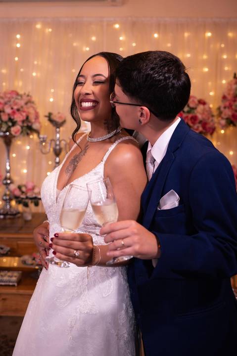 As melhores ideias e inspirações criativas de fotos de casamento registradas por fotógrafos profissionais de eventos da empresa Criativus Foto e Vídeo no Espaço Klaus Festas'