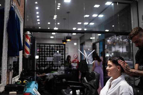 As melhores ideias e inspirações criativas de fotos de casamento registradas por fotógrafos profissionais de eventos da empresa Criativus Foto e Vídeo no Espaço Klaus Festas'