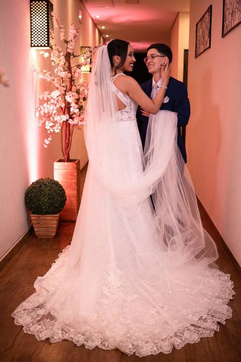 As melhores ideias e inspirações criativas de fotos de casamento registradas por fotógrafos profissionais de eventos da empresa Criativus Foto e Vídeo no Espaço Klaus Festas'