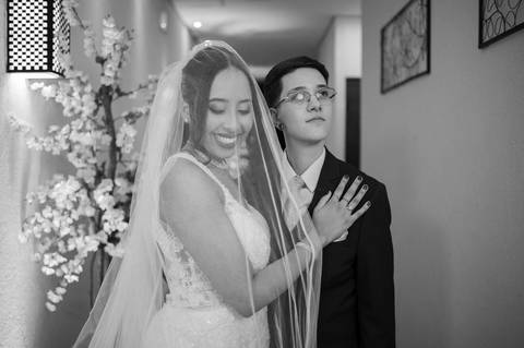 As melhores ideias e inspirações criativas de fotos de casamento registradas por fotógrafos profissionais de eventos da empresa Criativus Foto e Vídeo no Espaço Klaus Festas'