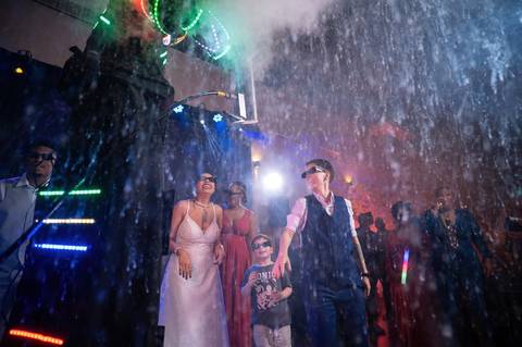 As melhores ideias e inspirações criativas de fotos de casamento registradas por fotógrafos profissionais de eventos da empresa Criativus Foto e Vídeo no Espaço Klaus Festas'