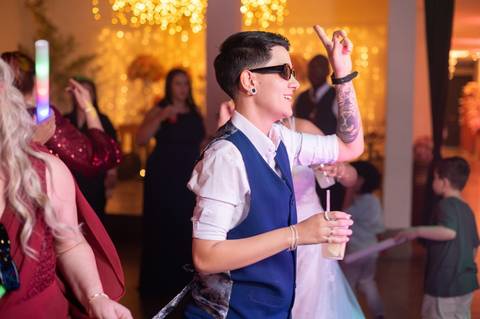 As melhores ideias e inspirações criativas de fotos de casamento registradas por fotógrafos profissionais de eventos da empresa Criativus Foto e Vídeo no Espaço Klaus Festas'