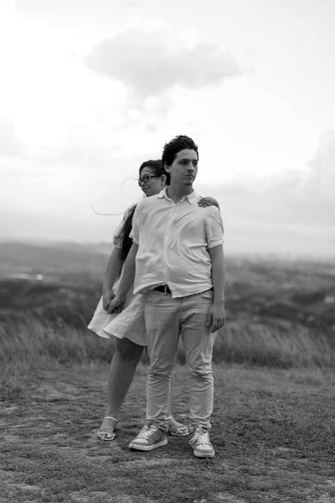 As melhores ideias e inspirações criativas de fotos de ensaio pré casamento registradas por fotógrafos profissionais de eventos da empresa Criativus Foto e Vídeo no Morro do Capuava'